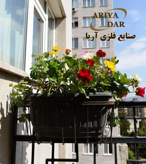 نرده‌رهای آهنی محافظ با آهنگری هنری