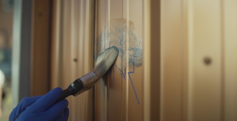 آموزش رنگ کردن درب های فلزی