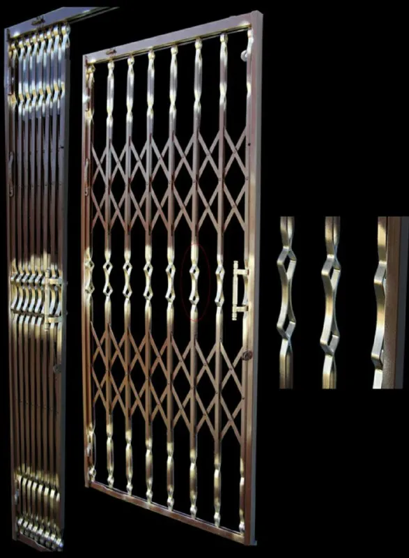 درب آکاردئونی بالکن