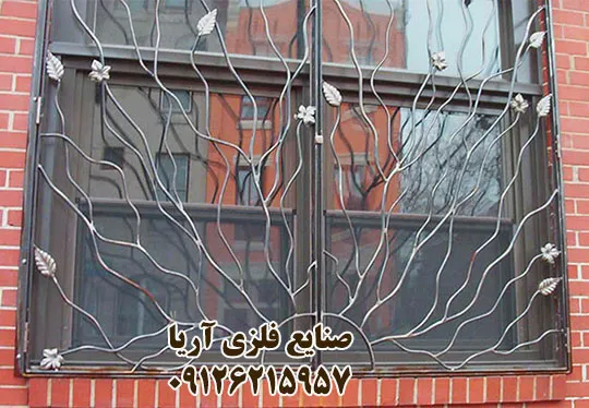 حفاظ پنجره طرح شاخه درخت